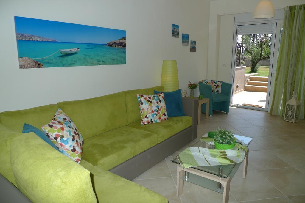 Excellent Villa Vourvourou Exterior photo
